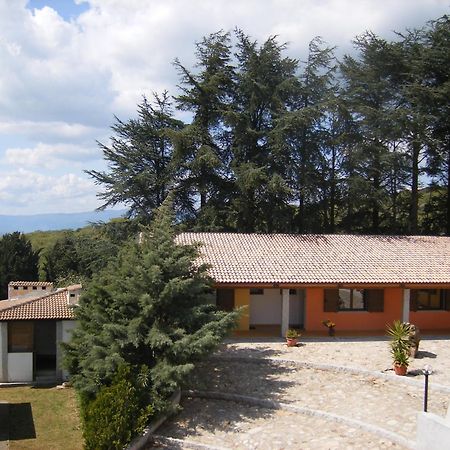 Agriturismo Usurtala Orani ภายนอก รูปภาพ