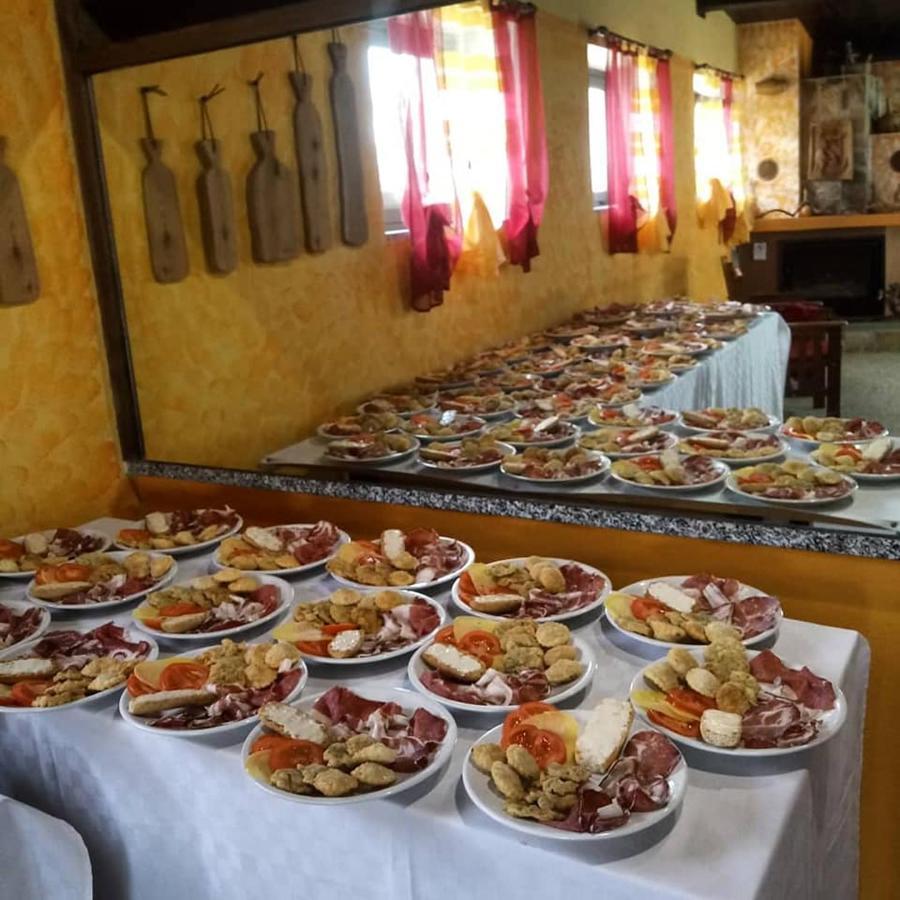 Agriturismo Usurtala Orani ภายนอก รูปภาพ