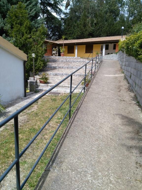 Agriturismo Usurtala Orani ภายนอก รูปภาพ